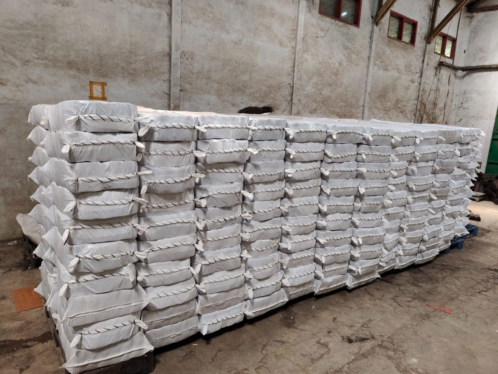 Export-Quality-Arenga-Pinnata-Fiber